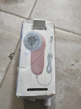 Quitapelusas Eléctrico FR521 Rosa