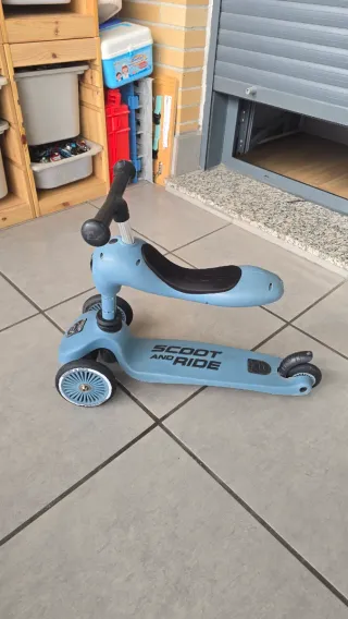 Patinete Scoot and Ride azul