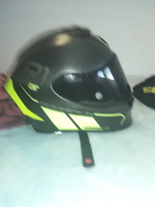 Casco Scorpion R1