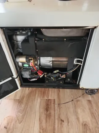 Generador Hyundai DHY8600SE Diesel