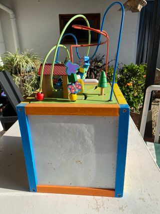 Juguete de madera educativo