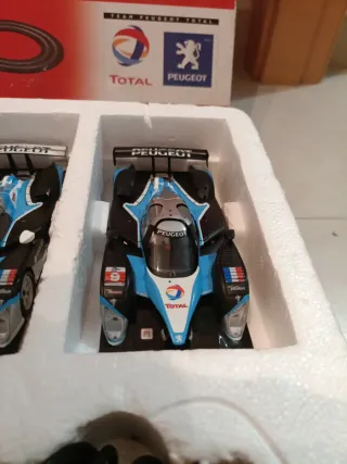 Scalextric Peugeot 908 HDI FAP