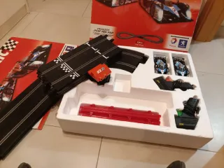 Scalextric Peugeot 908 HDI FAP