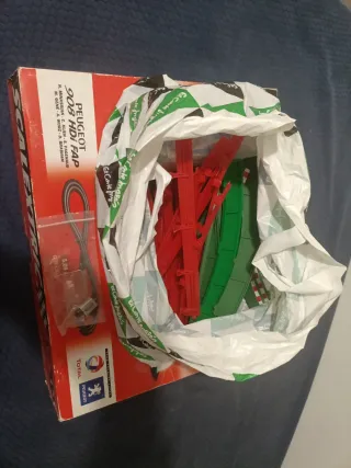 Scalextric Peugeot 908 HDI FAP