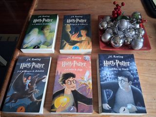 Harry Potter, 5 libros como nuevos, ideal regalo.