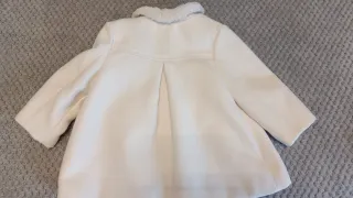 Conjunto abrigo y vestido 74cm