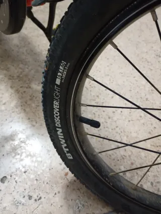 Bicicleta Btwin 16 Roja