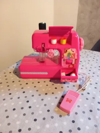Máquina de Coser Barbie Infantil Rosa