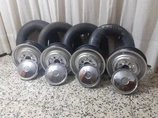 4 Llantas, Cámaras y Tapacubos Seat 600