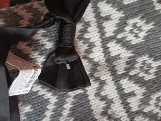 Pajarita de raso negra