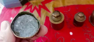 Bilancia antica in ottone e ferro