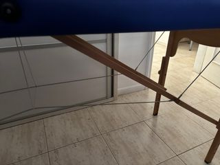 Camilla plegable para masajes en muy buen estado