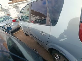 Renault Scenic II 2004