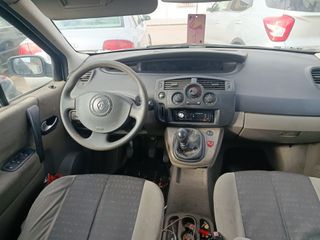 Renault Scenic II 2004