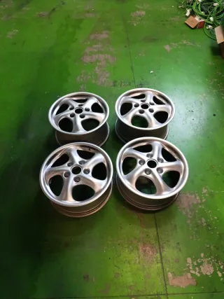 Llantas Porsche 17 (Juego de 4)