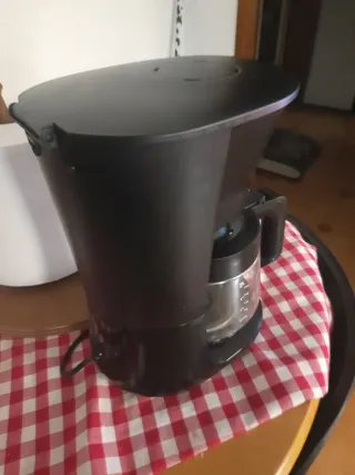 Cafetera Eléctrica Compacta