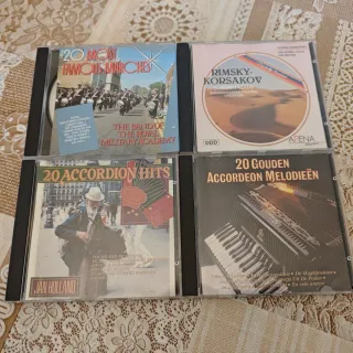 Lote 27 CDs Música variada