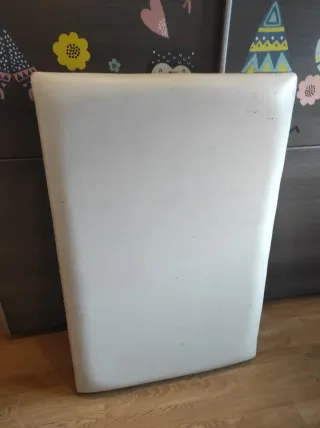 Camilla de estética plegable