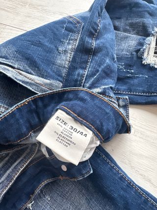 Pantalón Vaquero Icon Desgastado