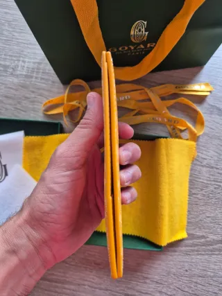 Goyard Cartera Pasaporte Goyardine Amarillo