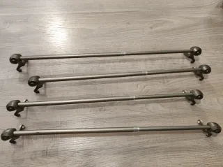 Otto bastoni per tendine a vetro in metallo