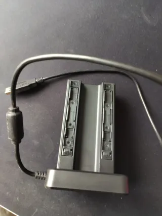 Cargador Múltiple HORI Nintendo Switch Joy-Con