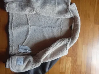 Cazadora de hombre con forro de borreguito.