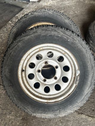 2 Ruedas Cooper Discoverer 205/70/15