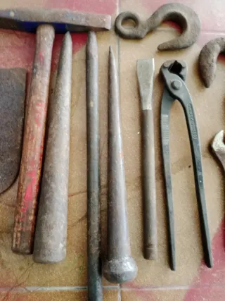 Lote herramientas antiguas