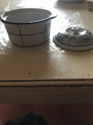 2 Cocotte con tappo decorato