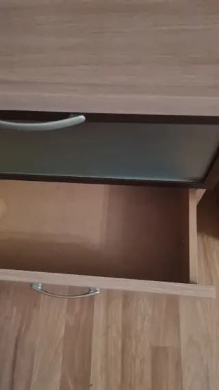 Mesitas y sinfonier dormitorio