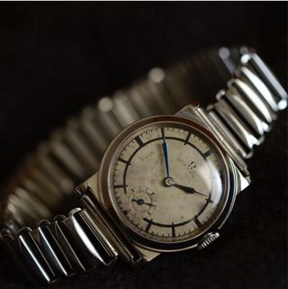Reloj Omega Foibos