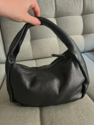 Bolso de mano Massimo Dutti negro