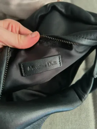 Bolso de mano Massimo Dutti negro