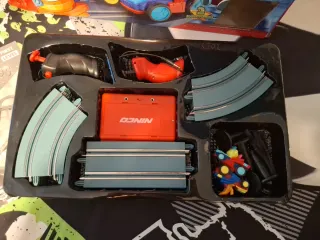 Scalextric Superthings Rivals Race Ninco