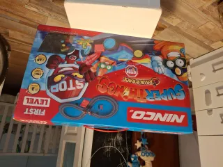 Scalextric Superthings Rivals Race Ninco