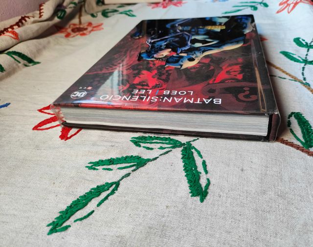 Batman Silencio. Deluxe. DC. ECC.