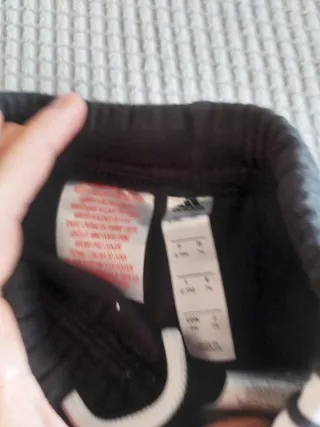 Pantalón Adidas bebé negro