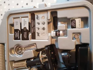 Microscopio ROK con accesorios