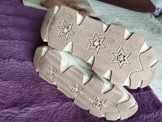 Botas de nieve blancas con pelo