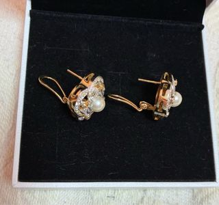 Pendientes flor circonitas dorados