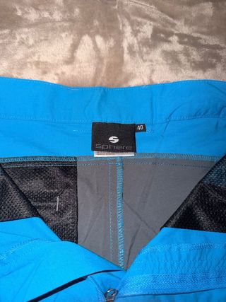 X-Bionic Pantalones Cortos Azules y Grises