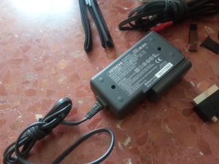 Videocámara Hitachi VM-H80E Negra con accesorios