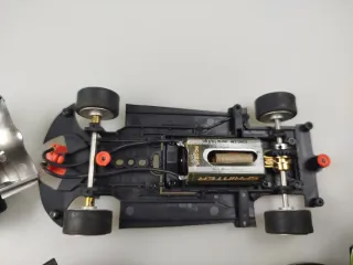 Coches Scalextric desguace, lo han dado todo