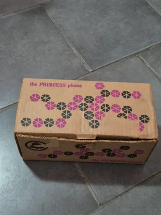 Telefono fisso vintage azzurro