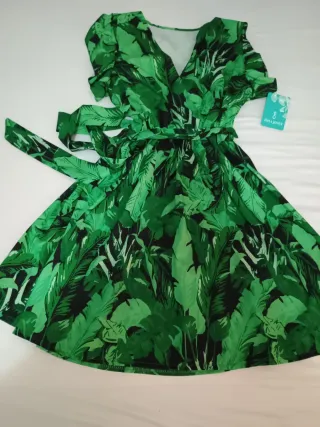 Vestido verde estampado hojas Zona Joven
