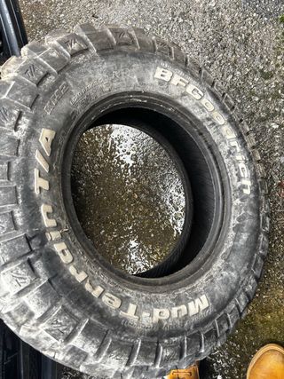 1 Neumático Bfgoodrich Mud Terrain LT225/75/15