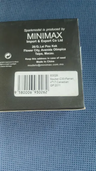 Spark 1/43 Sauber C30 Ferrari F1 Pedro de la Rosa