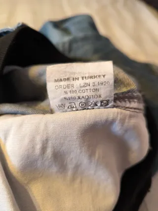 Jeans/bermuda vita alta neri e blu; 100% Cotone