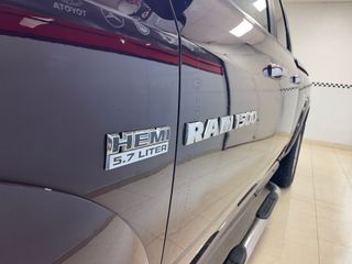 Dodge Ram Hemi Laramie Sport 1500